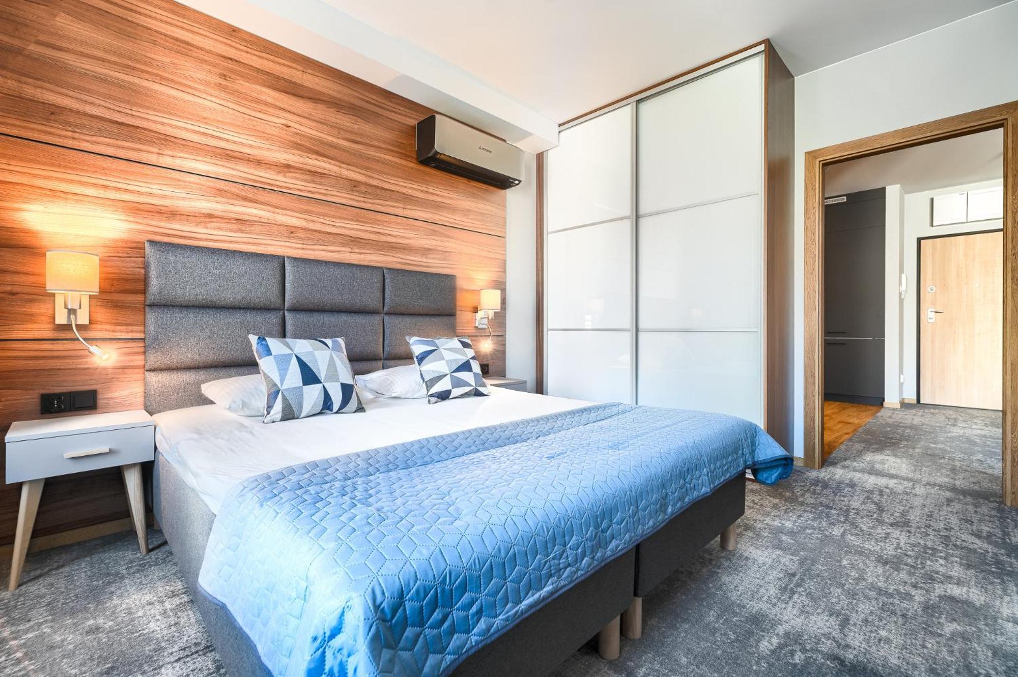 Park Apartment Old Town By Noclegi Renters Шчечин Екстериор снимка